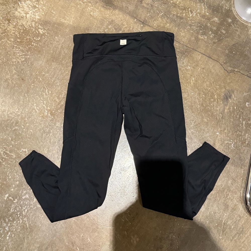 Vuori black leggings